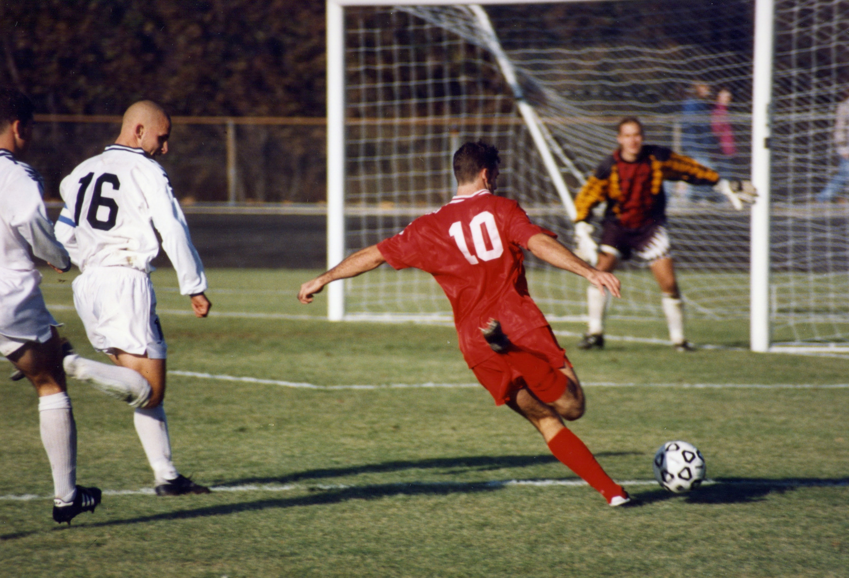 Azione di calcio durante una partita