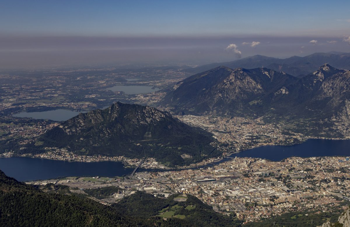 Lecco e il Lago di Como visti dall alto