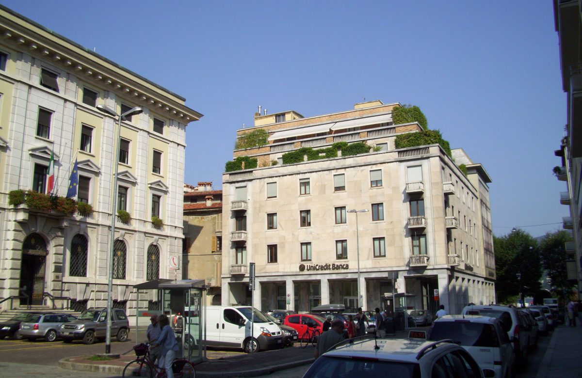 Piazza Perretta a Como