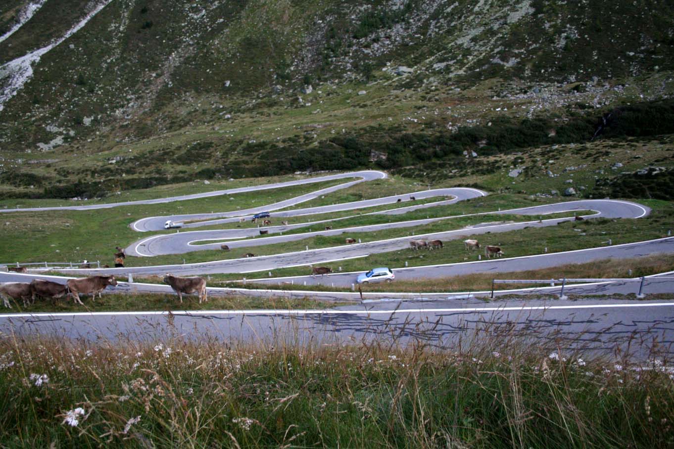 Tornanti del Passo dello Spluga
