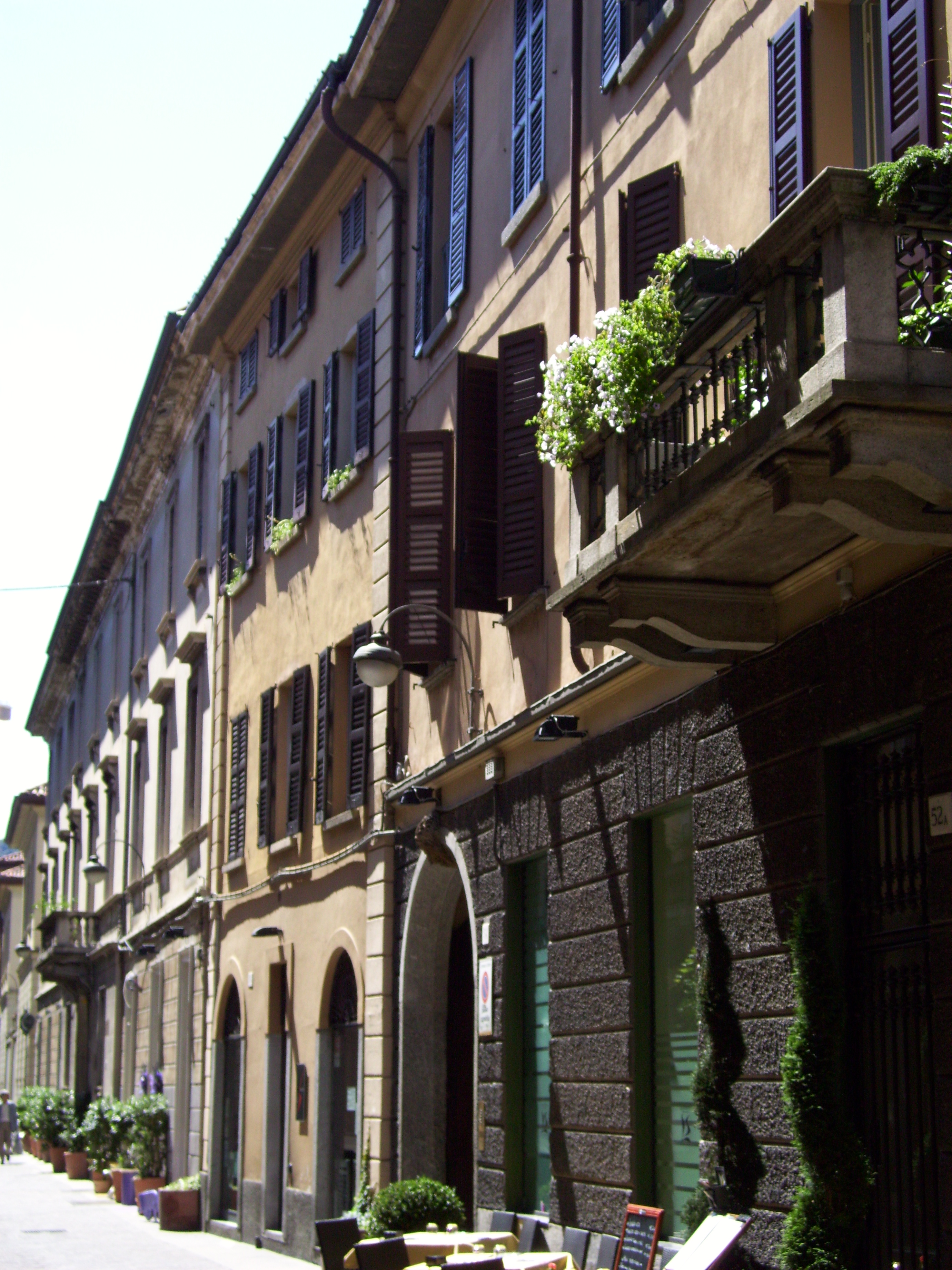Via Diaz a Como vicino alla Pinacoteca civica