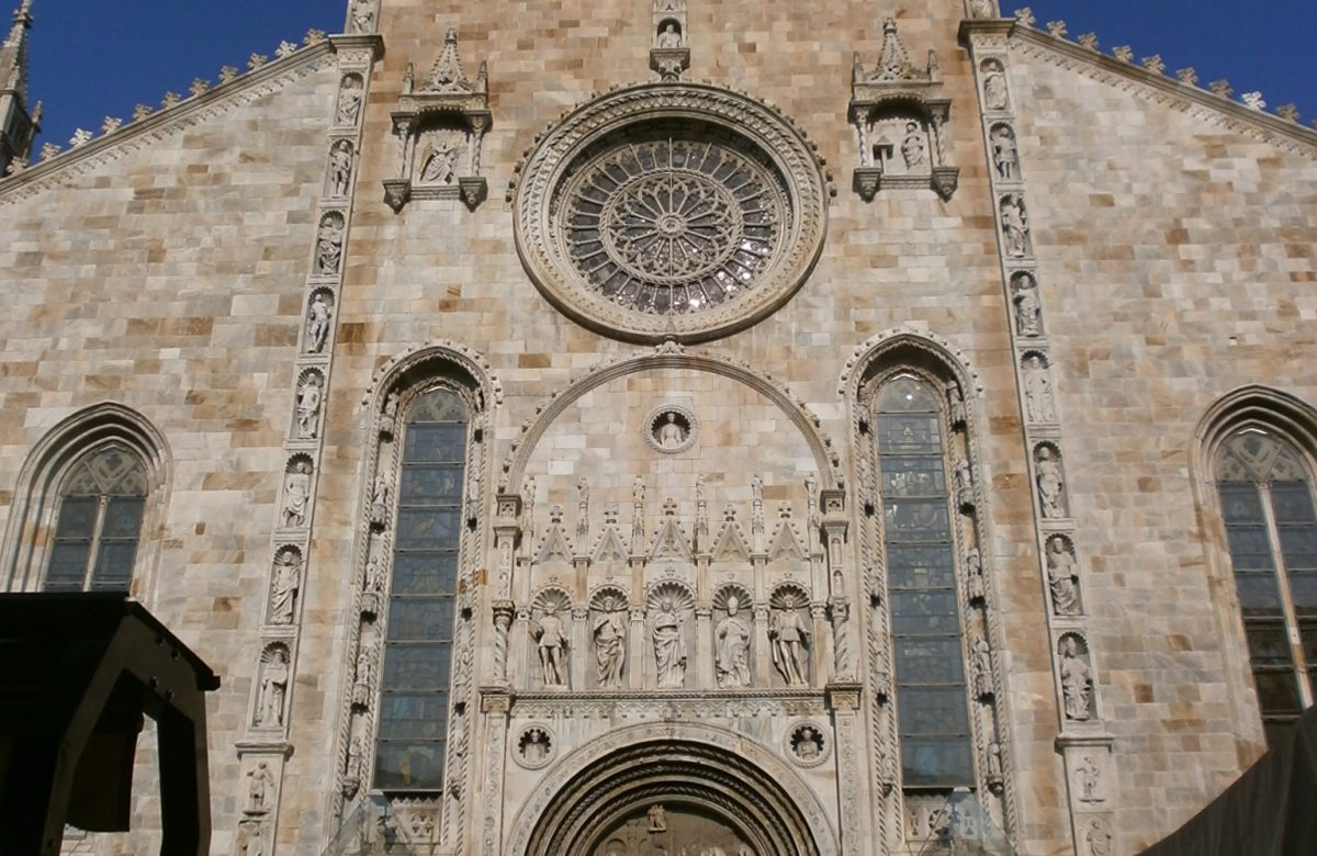 Facciata del Duomo di Como