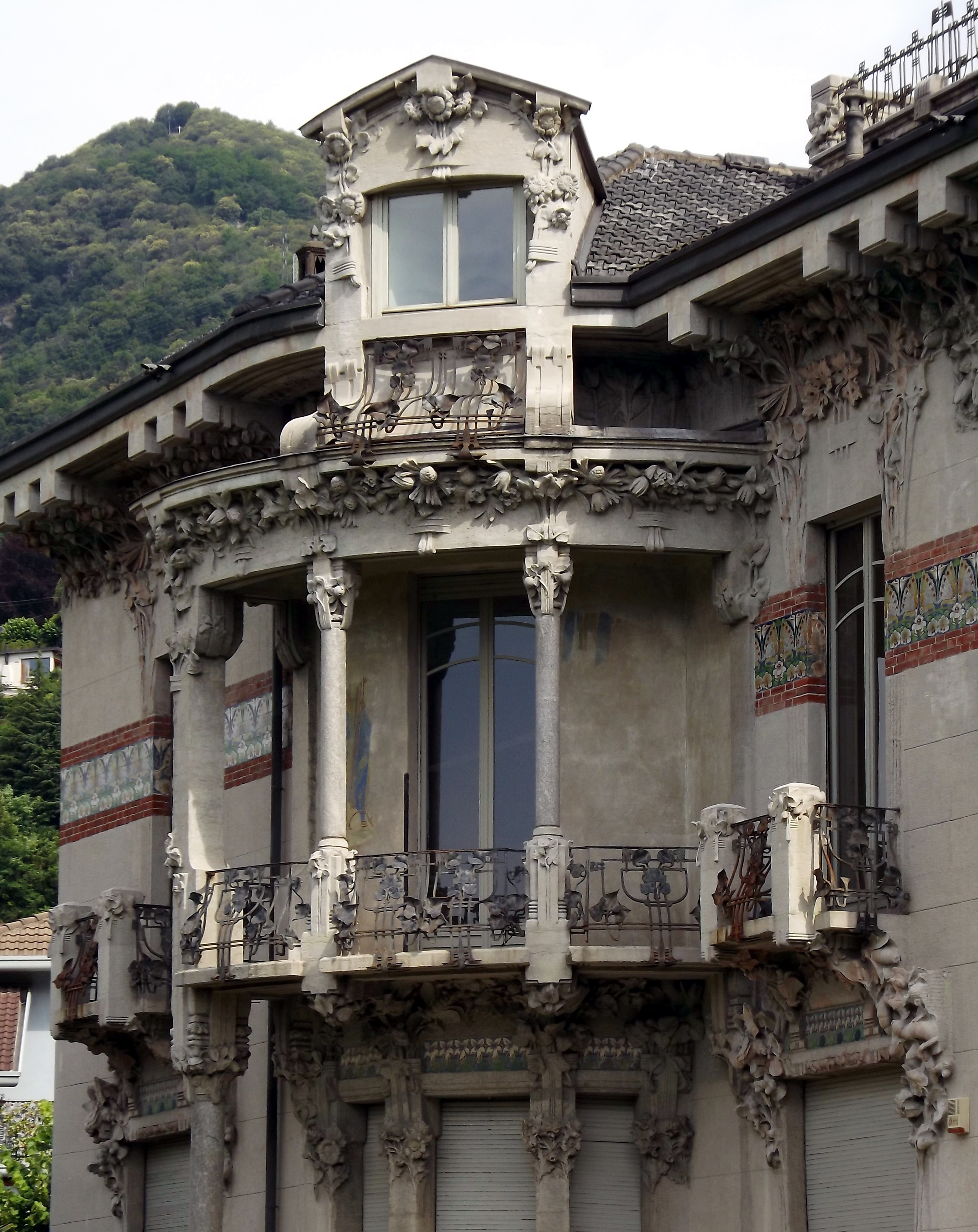Villa Bernasconi a Cernobbio, edificio Liberty