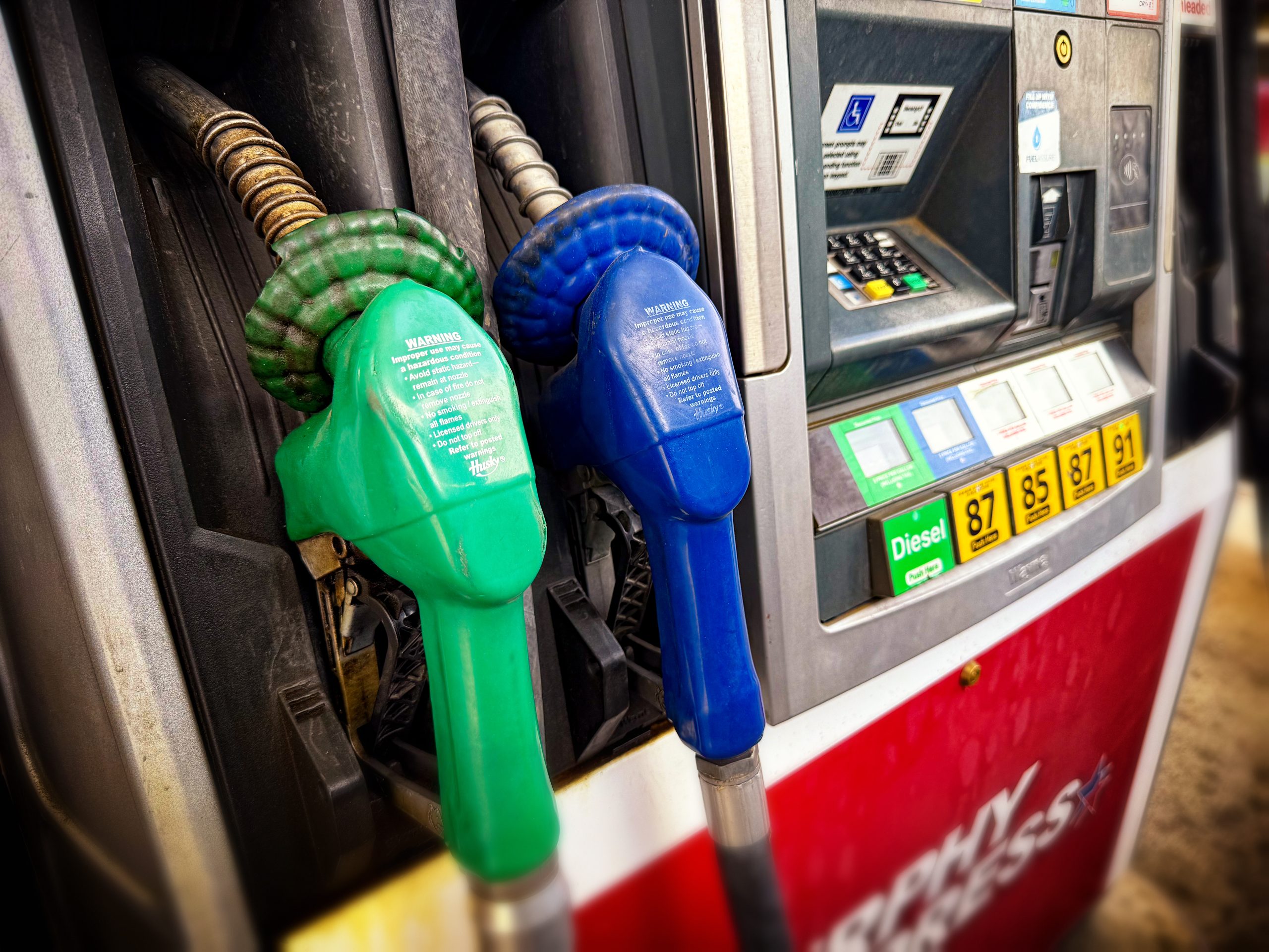 Pompa gasolio generica in una stazione di servizio