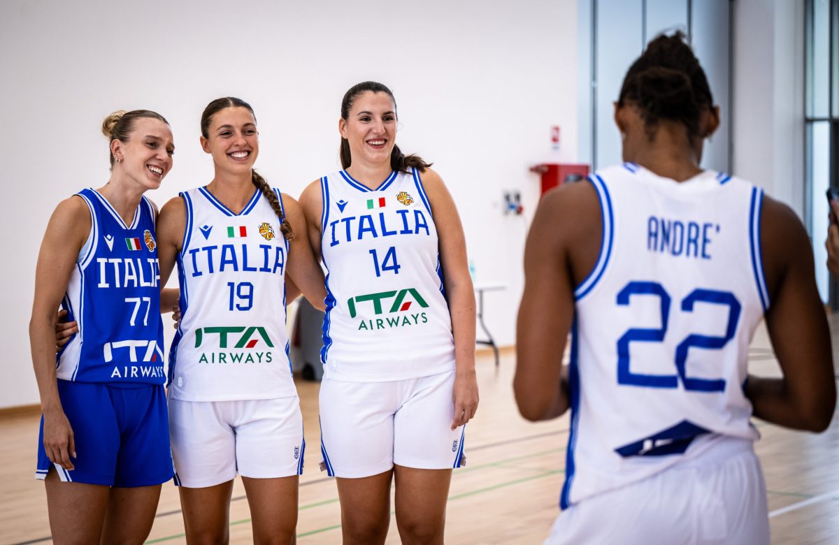 Nazionale italiana femminile di basket in allenamento verso il Mondiale 2026