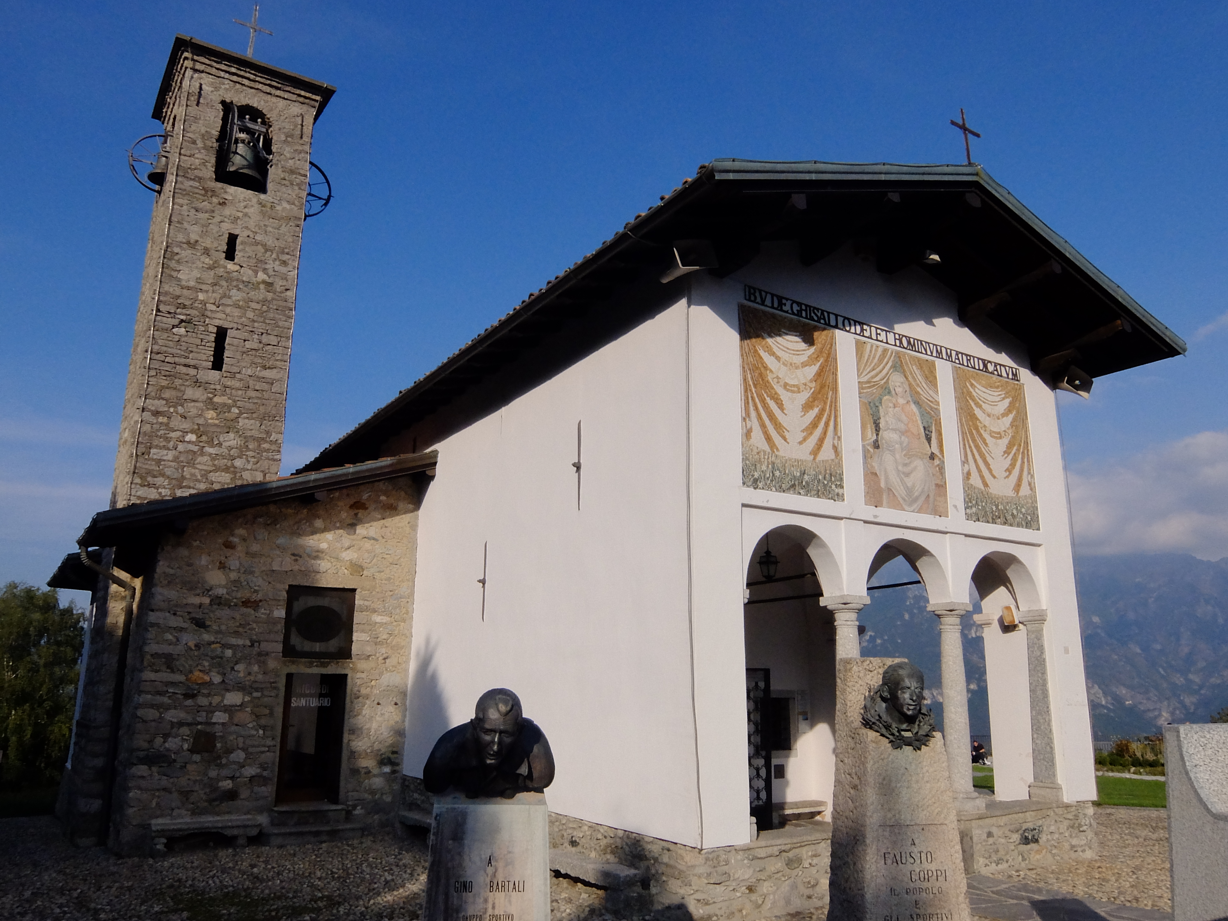 Santuario della Madonna del Ghisallo a Magreglio