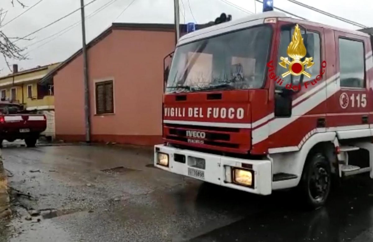 Mezzo dei Vigili del Fuoco nel Trapanese dopo il maltempo
